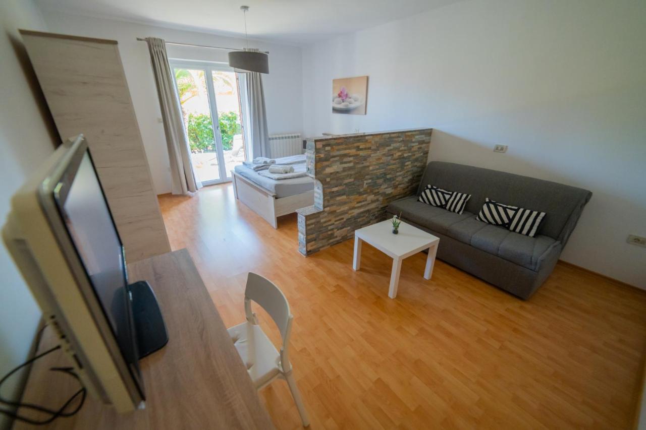 Harmony Inn Apartments Порторож Екстериор снимка
