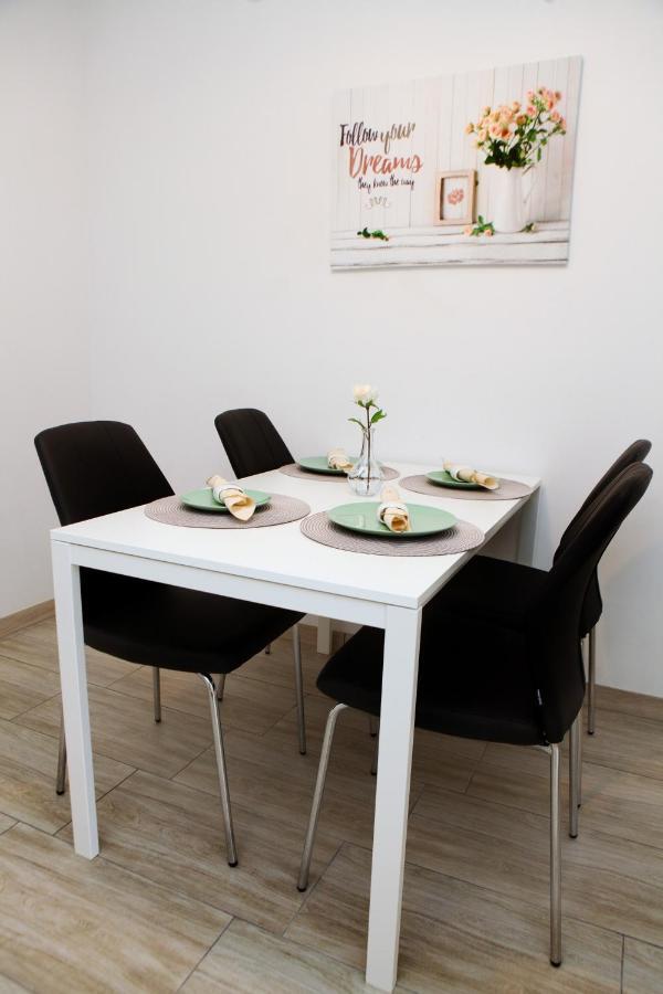 Harmony Inn Apartments Порторож Екстериор снимка