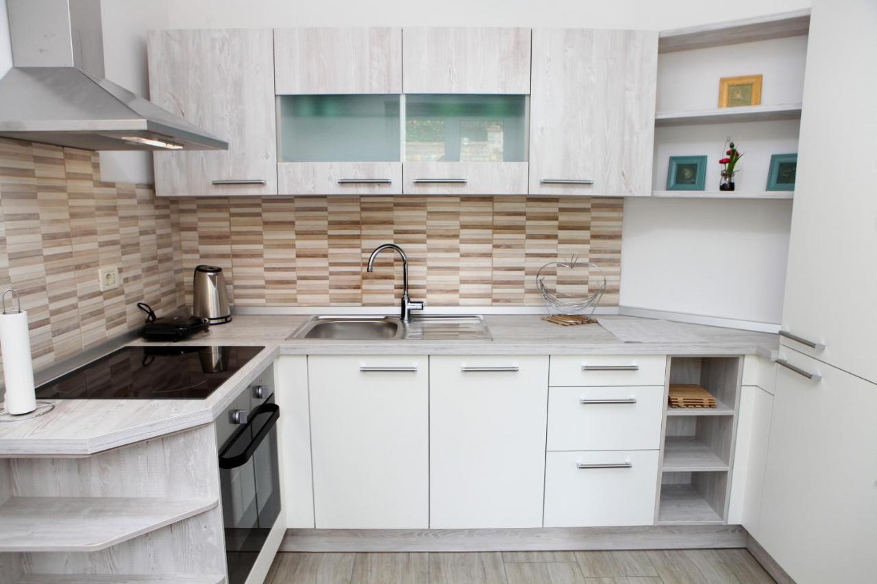 Harmony Inn Apartments Порторож Екстериор снимка
